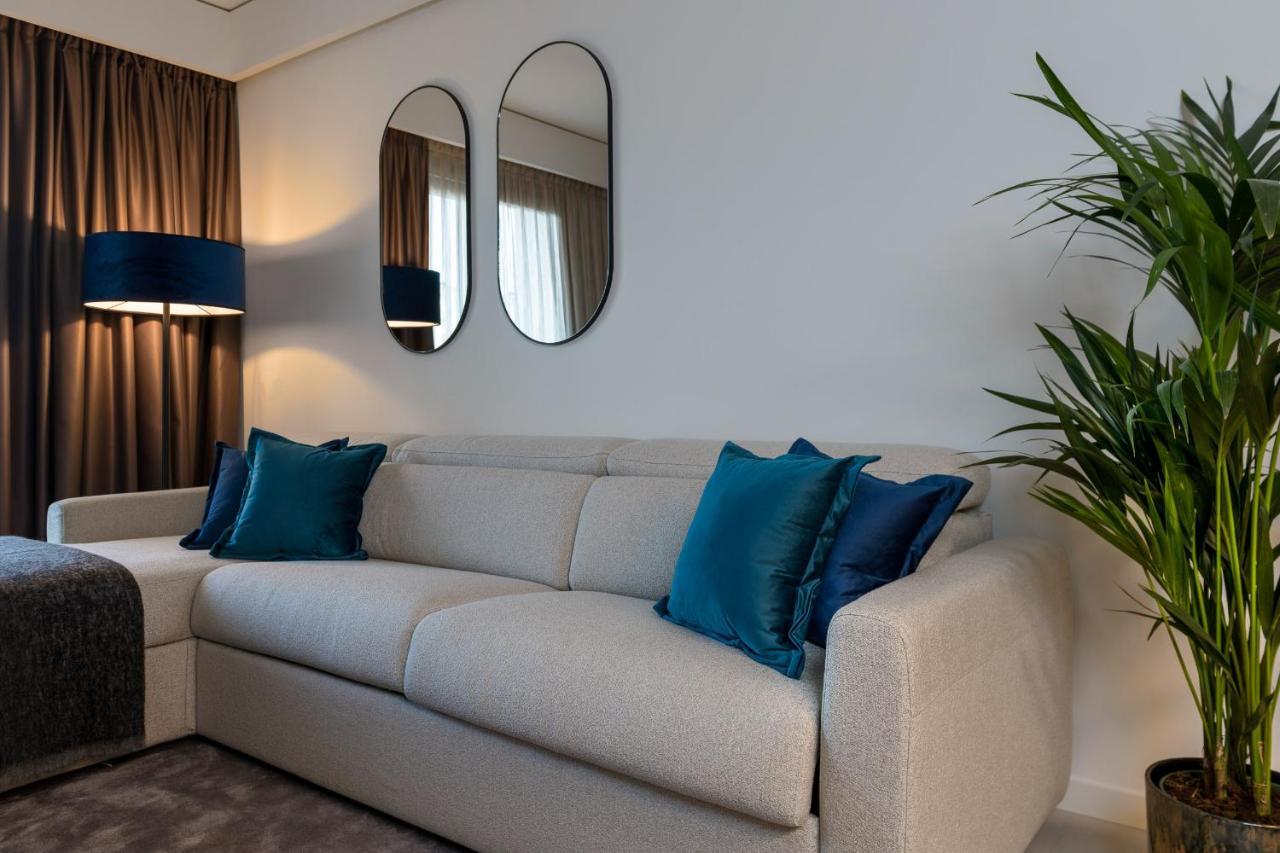 We Me Suite Hotel Riccione Exterior foto